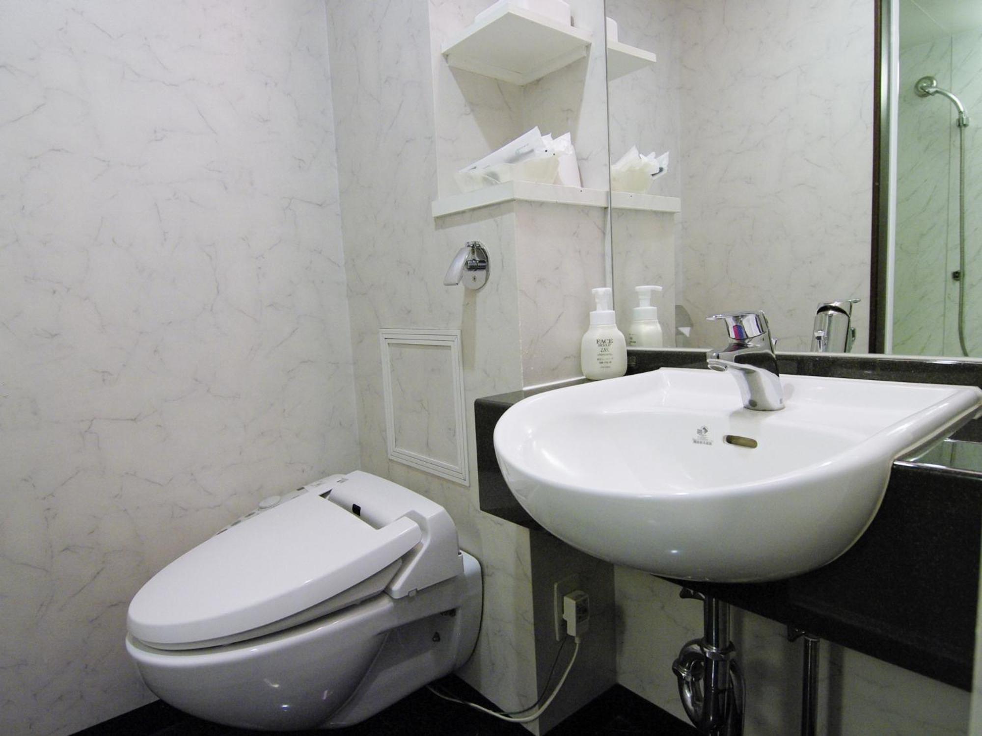 Tsukubanoyu Urban Hotel الغرفة الصورة