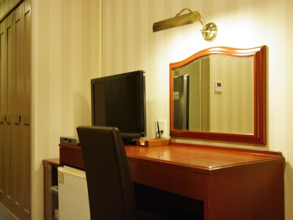 Tsukubanoyu Urban Hotel الغرفة الصورة